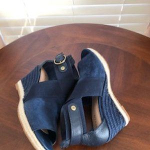 NYDJ size 5.5 shoes Navy